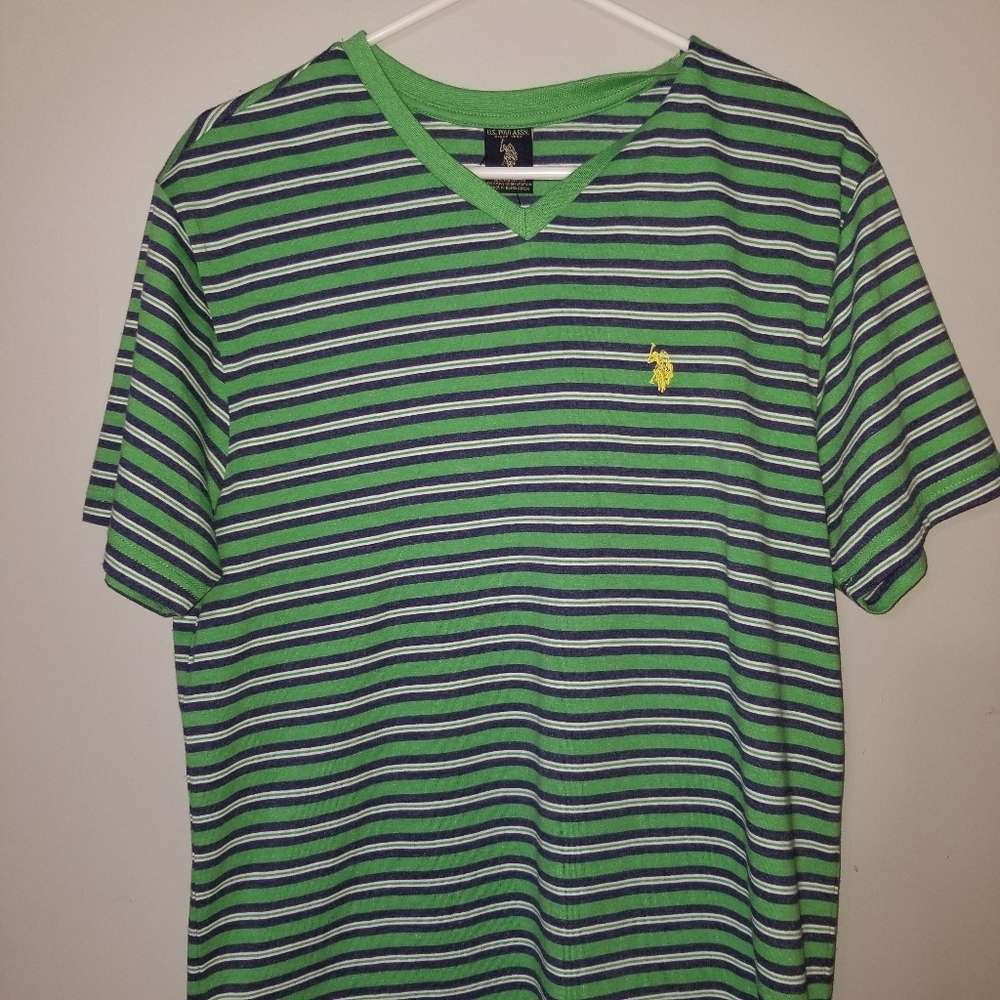 -[NEW! WT!]- Polo Short-Sleeve V-Neck T-Shirt